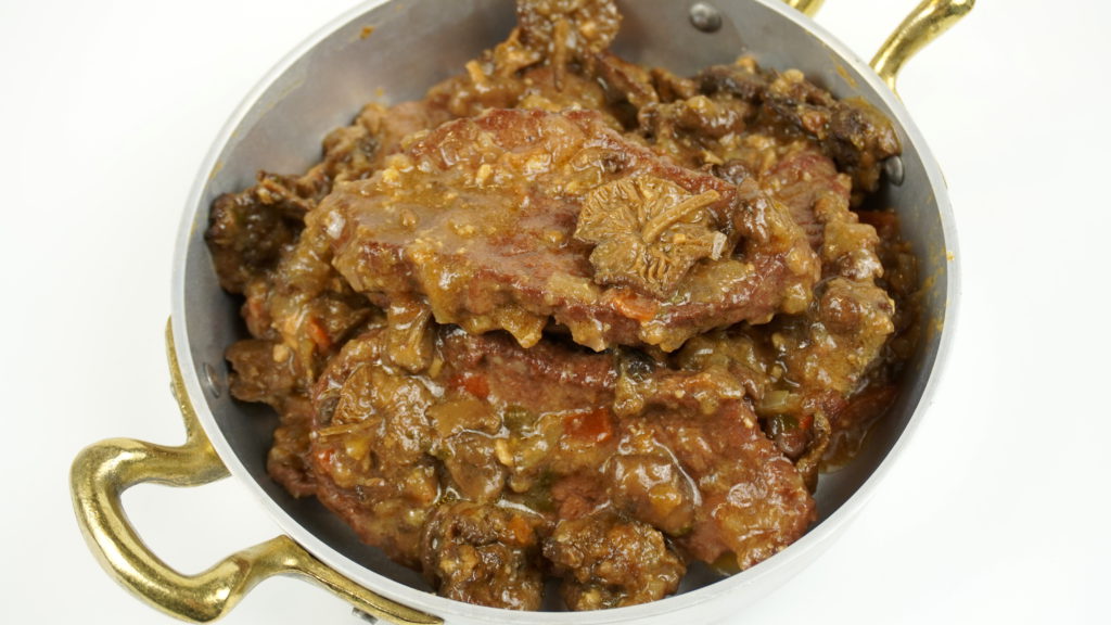 Fricandó with mushrooms